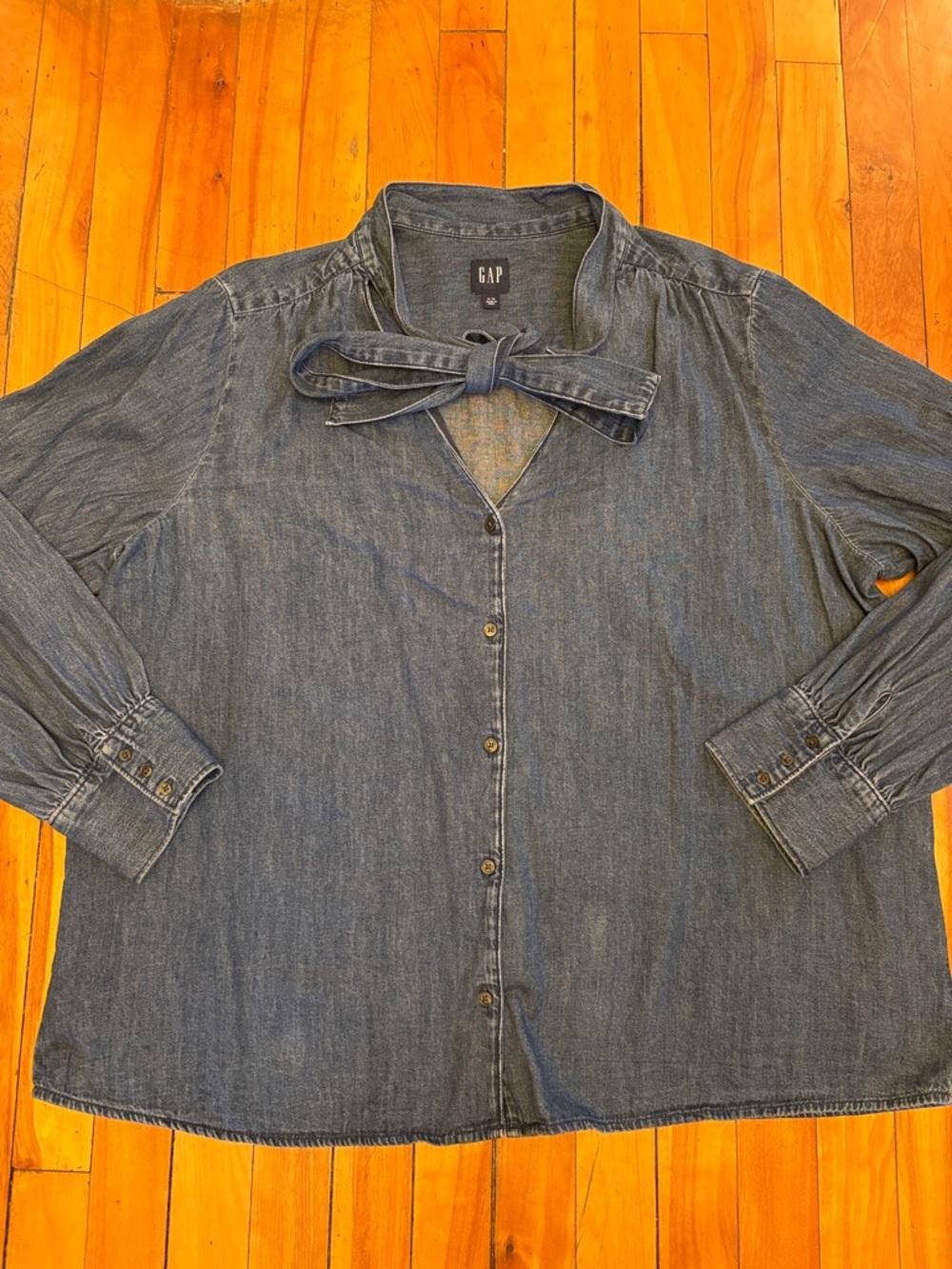 GAP Women's Denim Button-Down Tie-Neck Top - Blue